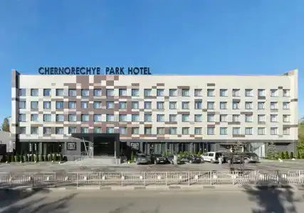 Chernorechye Park - 0