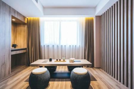 Atour (Nanjing Xingang Development Area) - 9