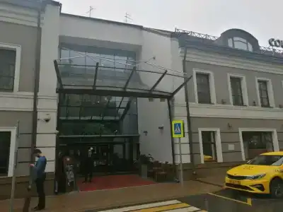 Courtyard by Marriott City Center - 15