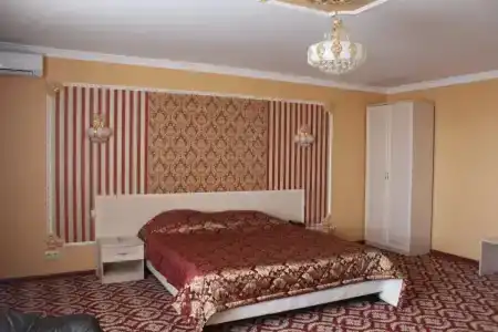 Москвич - 53