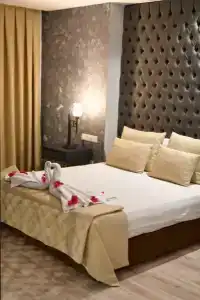 Pia Bella - 67