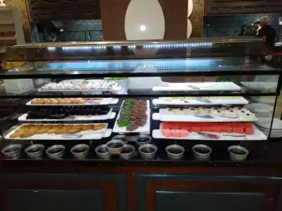 Maya World Side - 37