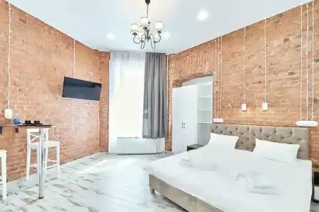 GrandWhite Apart - 33