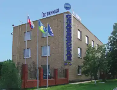 Slavyanskaya - 32