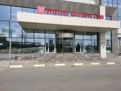 Hilton Garden Inn - 34