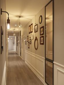 Lotman Boutique - 56