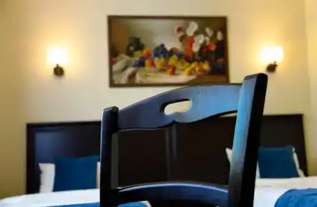 Kaufman Living Quarters - 31