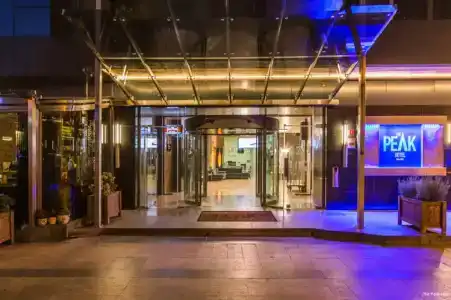 Ramada by Wyndham Istanbul Pera - 40