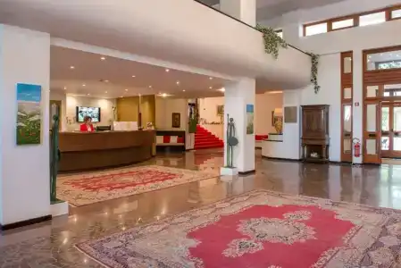 Pizzomunno Vieste Palace - 2