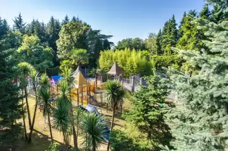 Pansionat izumrud Health resort - 11