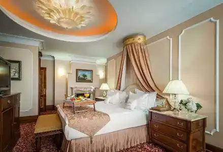 Nobil Luxury - 1