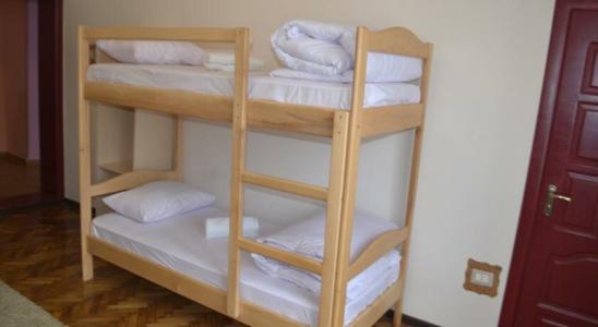 Pelican Guest House & Hostel - 7