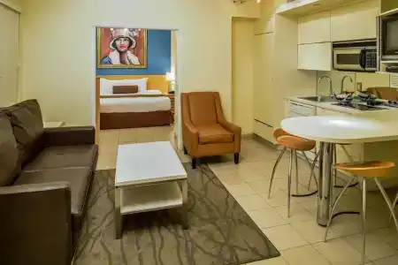 Hilton Vacation Club Crescent on South Beach Miami - 3