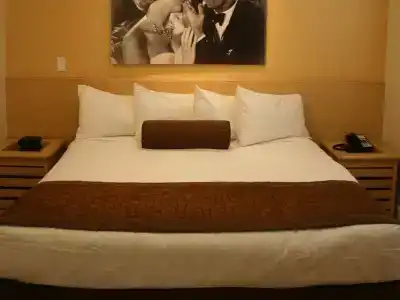 Hilton Vacation Club Crescent on South Beach Miami - 7