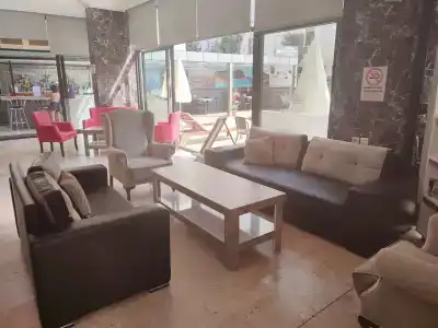 Cleopatra King Apart - 33