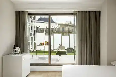 NH Collection Calderon - 22