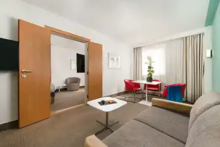 Novotel Budapest City - 4