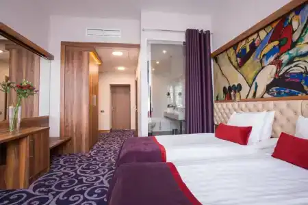 Best Western Plus Centre - 5