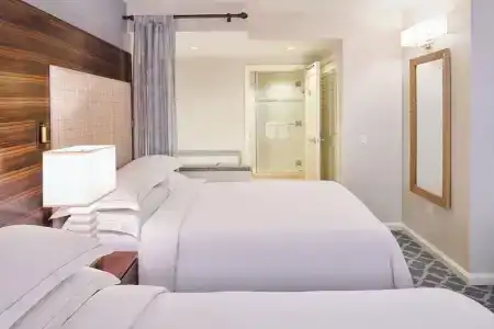 Hilton Grand Vacations Club Grand Waikikian - 9