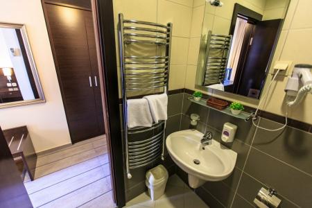 Lucic Rooms & Suites - 12