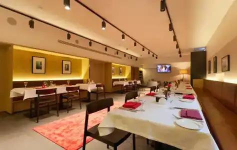 AZIMUT Tulskaya Moscow - 8