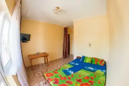 у море База отдыха "Янтарь 3" - 4