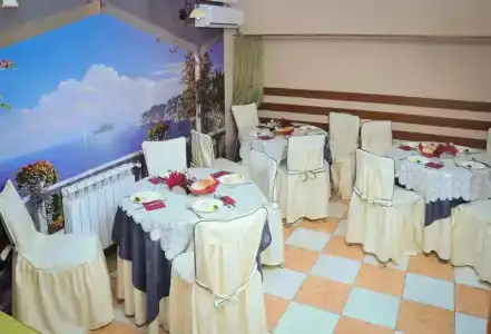 Patio Mini-Hotel - 10