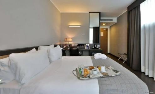 Best Western Premier CHC Airport - 34