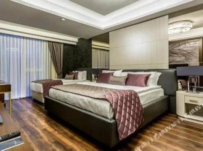 Willmont & Convention Center - 11