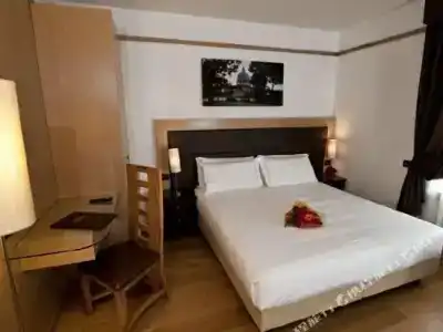 Ginevra Palace - 29