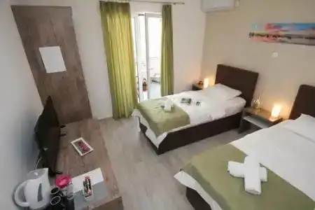 Le Marc Guest house - 7