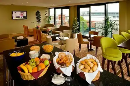 The Address Connolly - 5