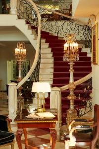 Mediterranean Palace - 11