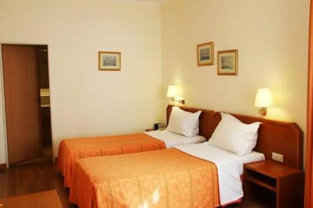 Perrin - Former Carlton - 39