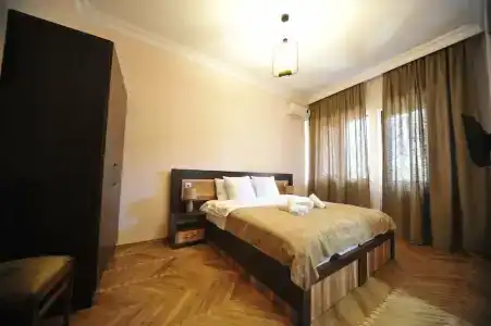 Guest House Batumi Globus - 1