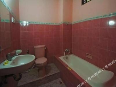 Pesona Beach Inn - 10