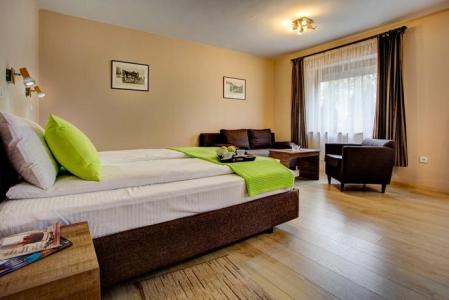 Thomas Residence - 2