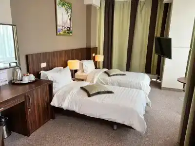 Spa Best Western Russian Manchester - 8