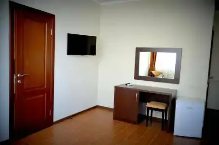 Lazurnoe Okno Guest House - 47