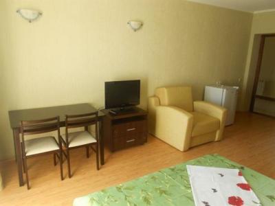Guest House on Pervomayskaya - 10