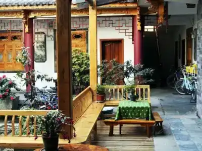 Dali Huajingcaotang Inn - 0