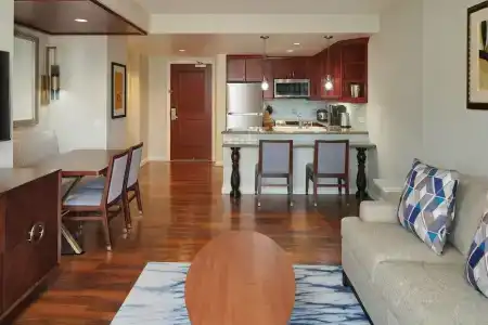 Hilton Grand Vacations Club Grand Waikikian - 10