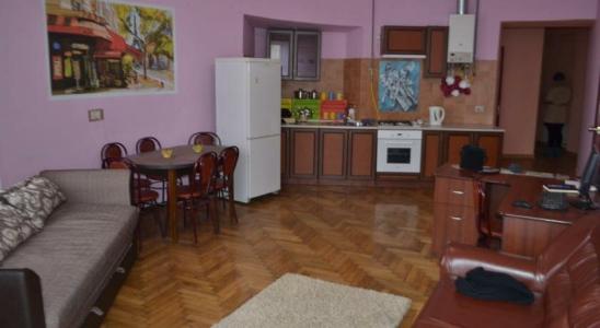 Pelican Guest House & Hostel - 8