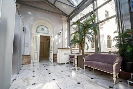 Imperial Palace - 99