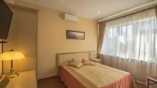 Karavan Mini-Hotel - 24