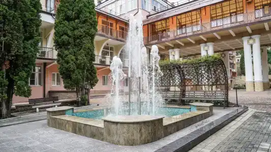 Sanatoriy Tsentrosoyuz Kislovodsk - 5