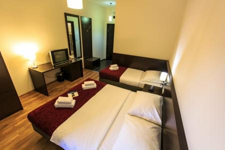 Lucic Rooms & Suites - 33