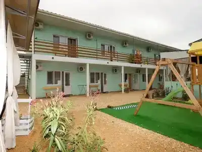 Zolotye peski - 4