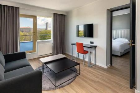Park Inn by Radisson Meriton Conference & Spa Tallinn - 52