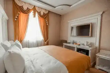 Imperial Palace - 62